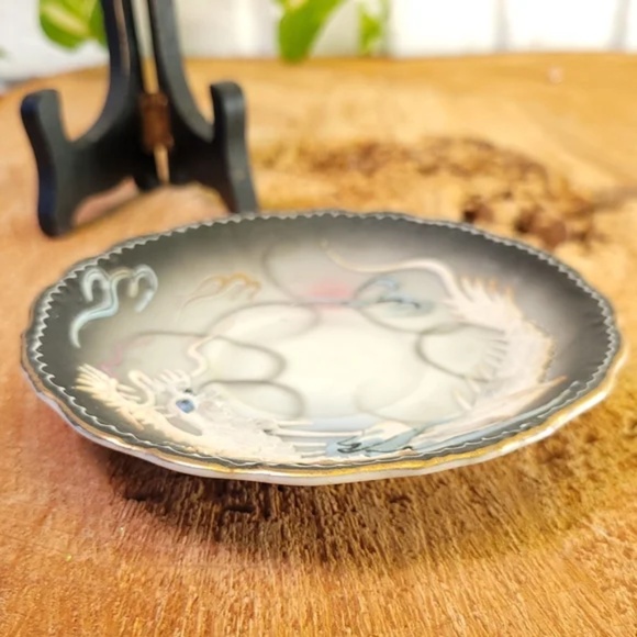 Japanese Dragon Small Dish or Saucer - Picture 3 of 6